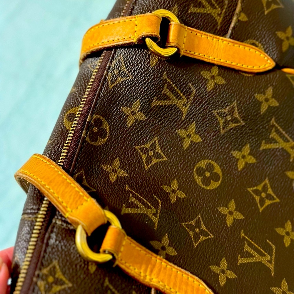 Lv Authentic - image 6